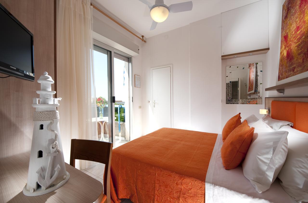 Hotel Felix Rimini Extérieur photo